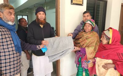 অসহায় দরিদ্রদের মাঝে কম্বল বিতরণ